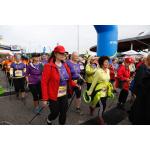 2018 Frauenlauf Start 5,2km Nordic Walking - 34.jpg